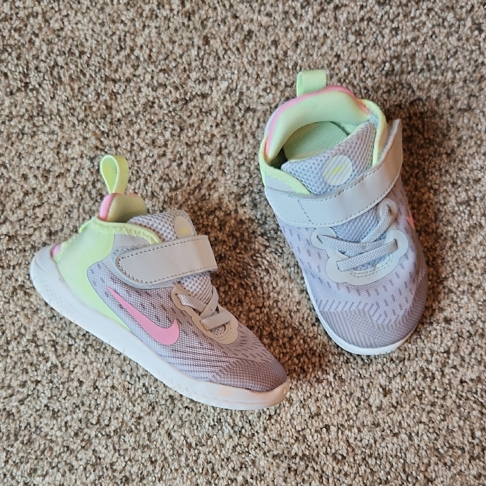 Nike Sneakers, toddler